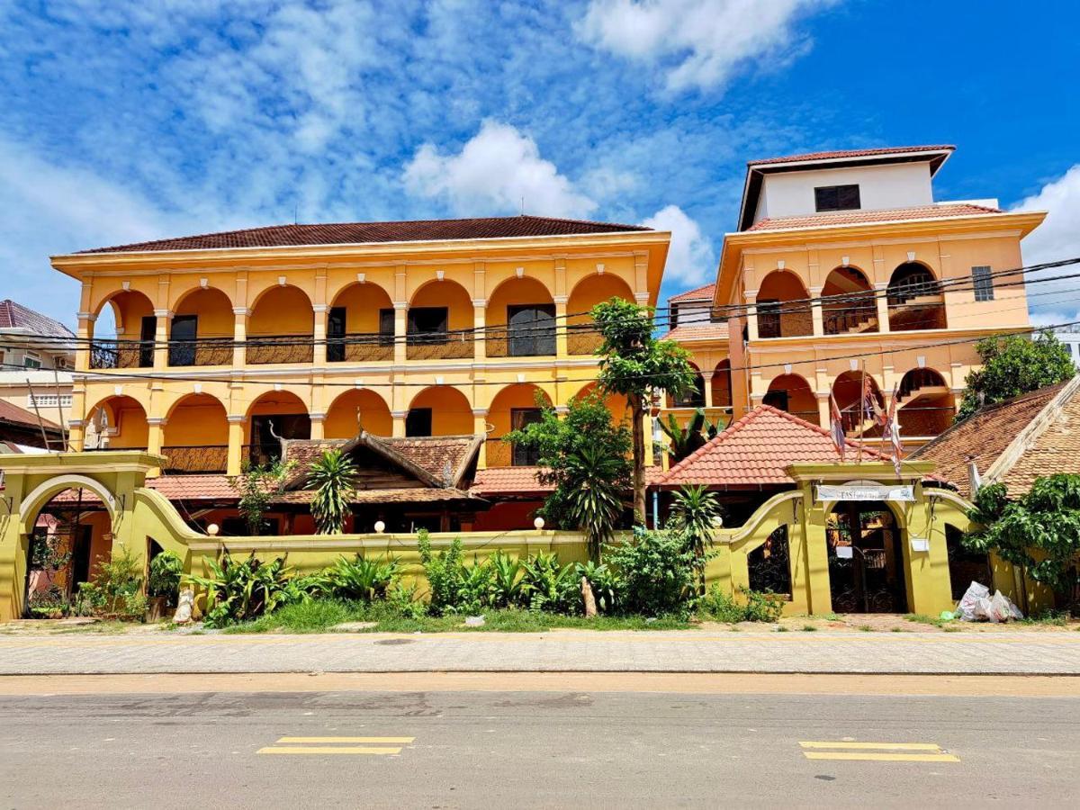 Den Hotel Totonou Σιέμ Ρέαπ Εξωτερικό φωτογραφία