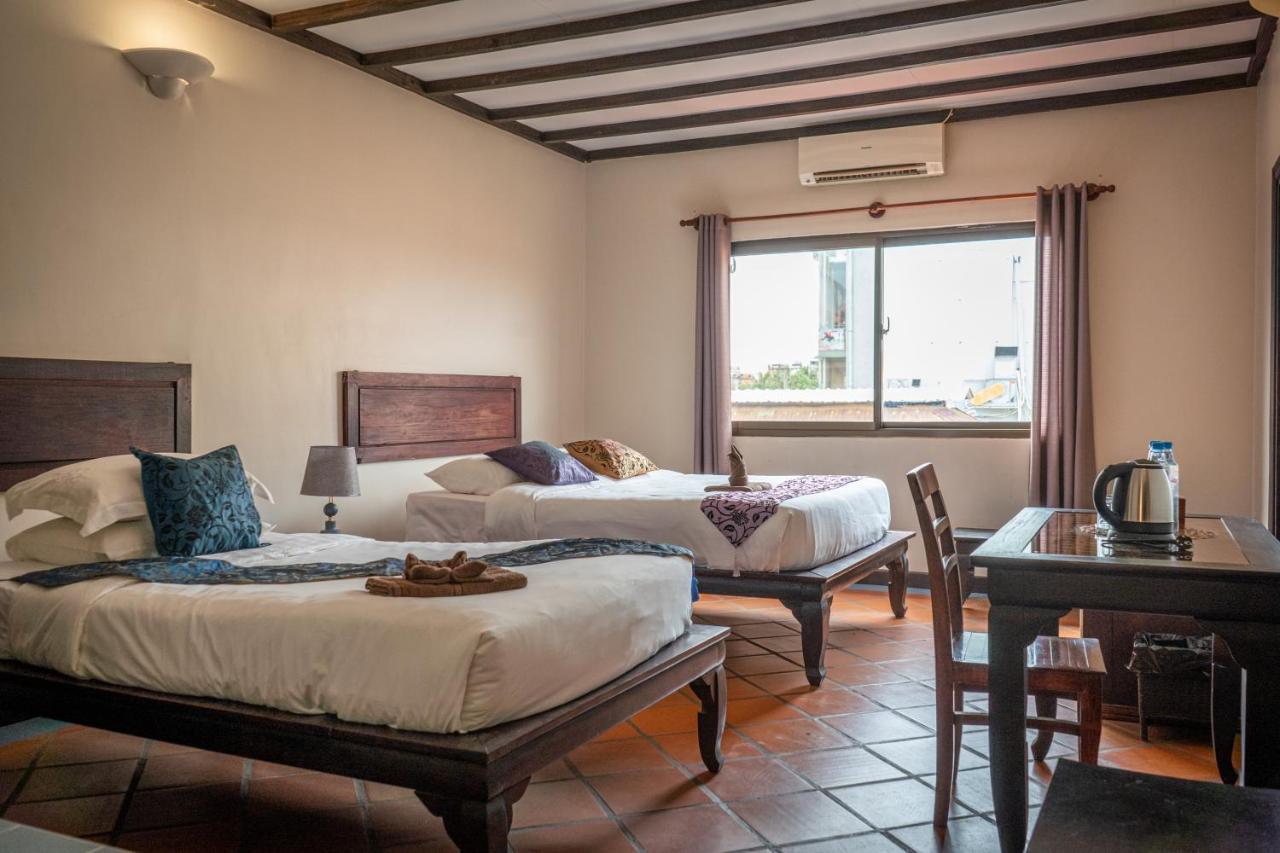 Den Hotel Totonou Σιέμ Ρέαπ Εξωτερικό φωτογραφία